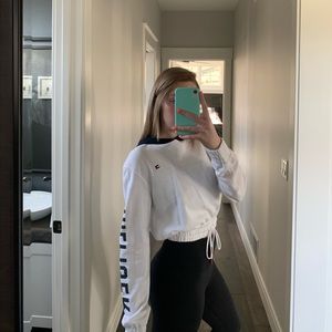 Tommy Hilfiger Cropped Sweatshirt